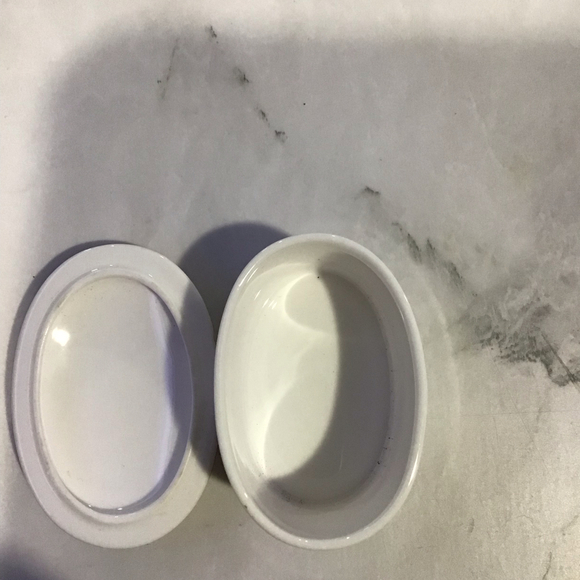 VINTAGE Caverswall Fine Bone China Butterfly Floral Trinket Box - Picture 5 of 7